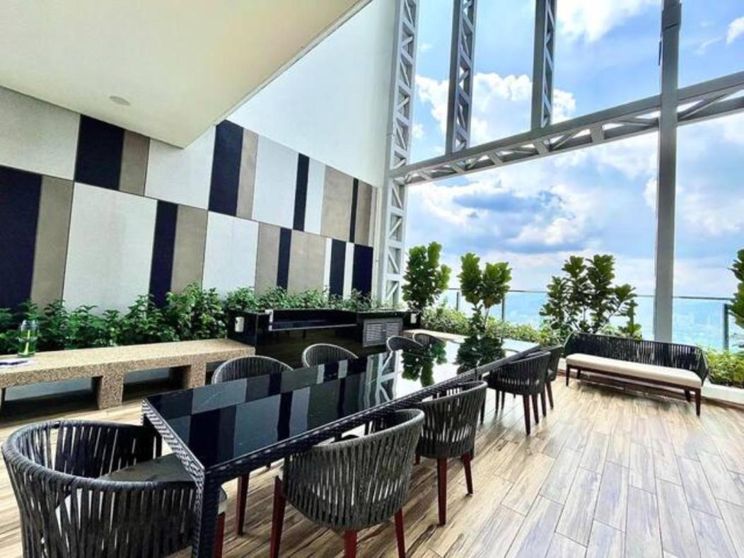 Maxhome At The Luxe By Infinitum Kuala Lumpur Eksteriør billede